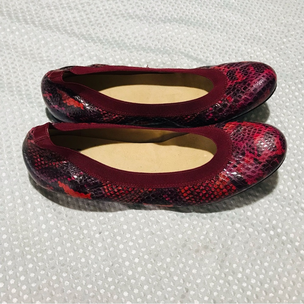 Stuart‎ weitzman flats